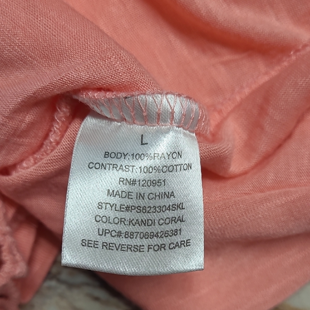 Pink Republic Lace Tank Tops in Coral and Peach - Picture 4 of 9